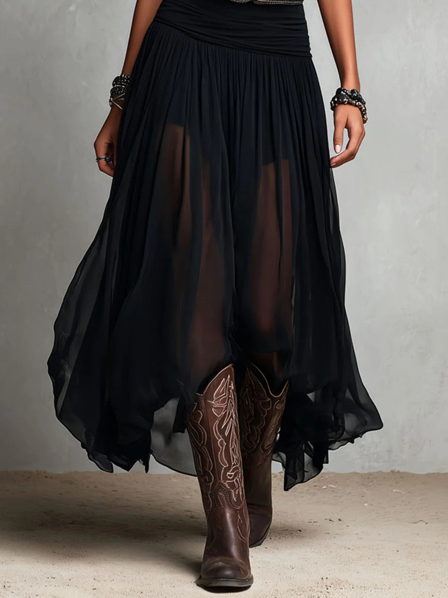Top senza maniche nero con gonna in tulle maxi